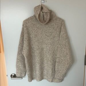 Chunky knit Beige Turtleneck Sweater